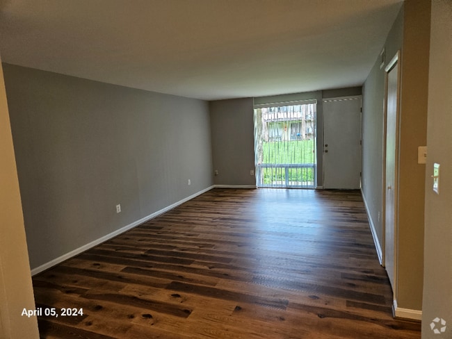 Building Photo - 524 Wilson Bridge Dr Rental