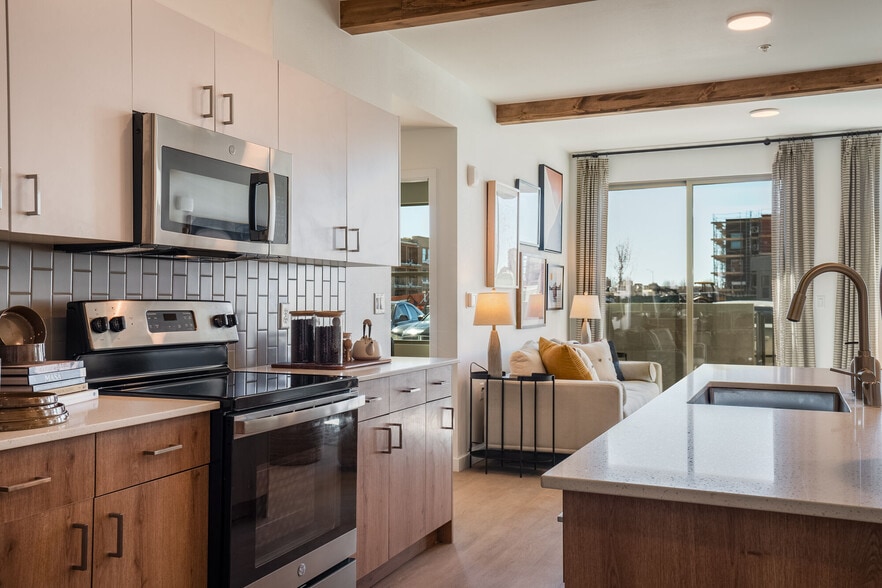 Encanto at Mesa Del Sol apartments — community photo