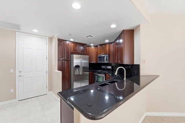 Photo - 5350 E Deer Valley Dr Unidad 3232