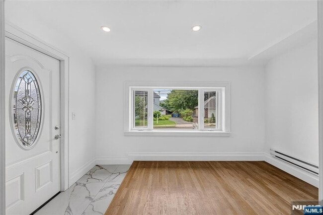 Photo - 91 Columbus Dr
