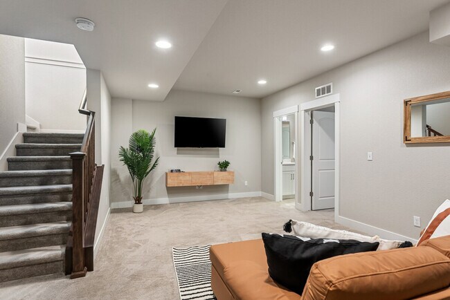 9847 E 61st Ave Unit SI ID1459474P