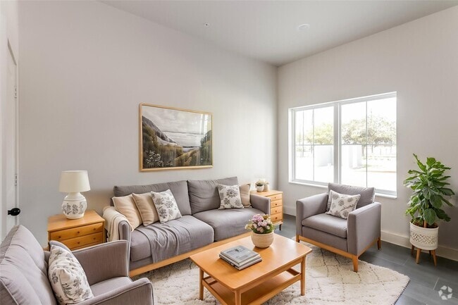 Building Photo - Brandon Luxury Living Rental