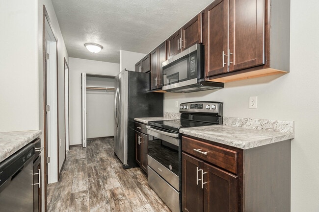 Graystone Townhomes - Graystone Townhomes