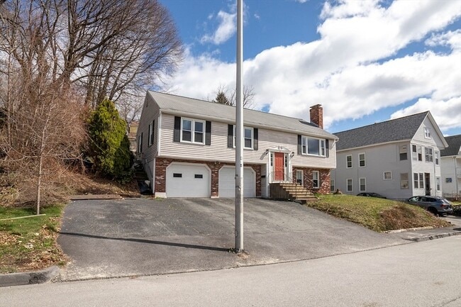 Photo - 8 Minthorne St