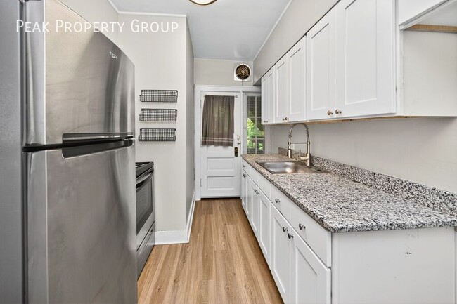 Photo - 3379 Morrison Ave Unit 2