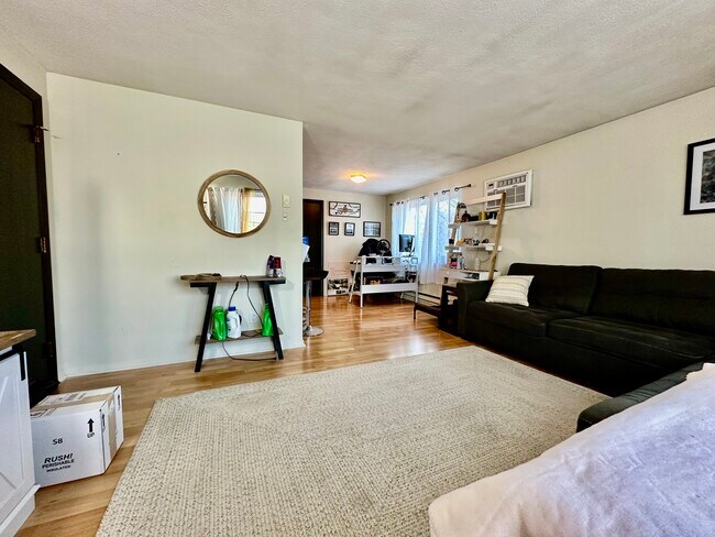 Photo - 260 River St Unit 6