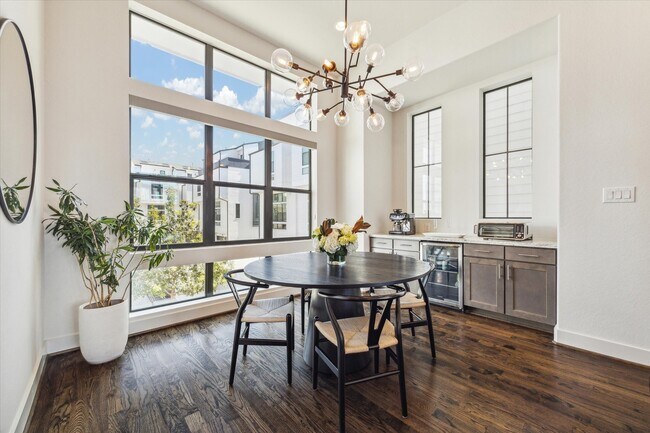 Photo - 1117 Paige St