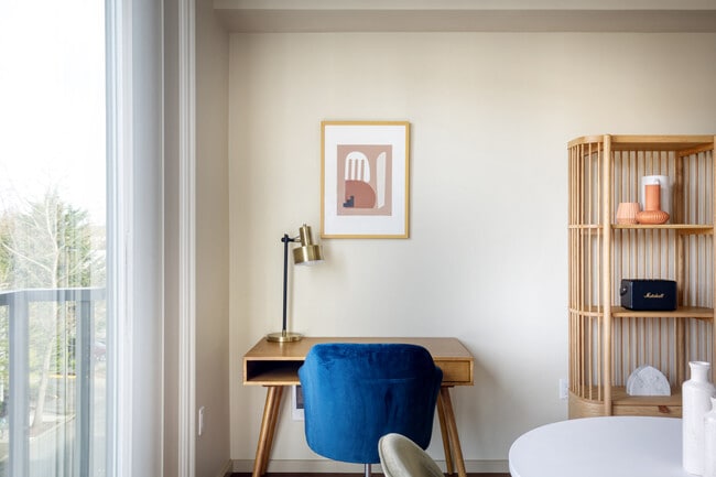 Photo - 8300 160th Ave NE Unit FL6-ID998