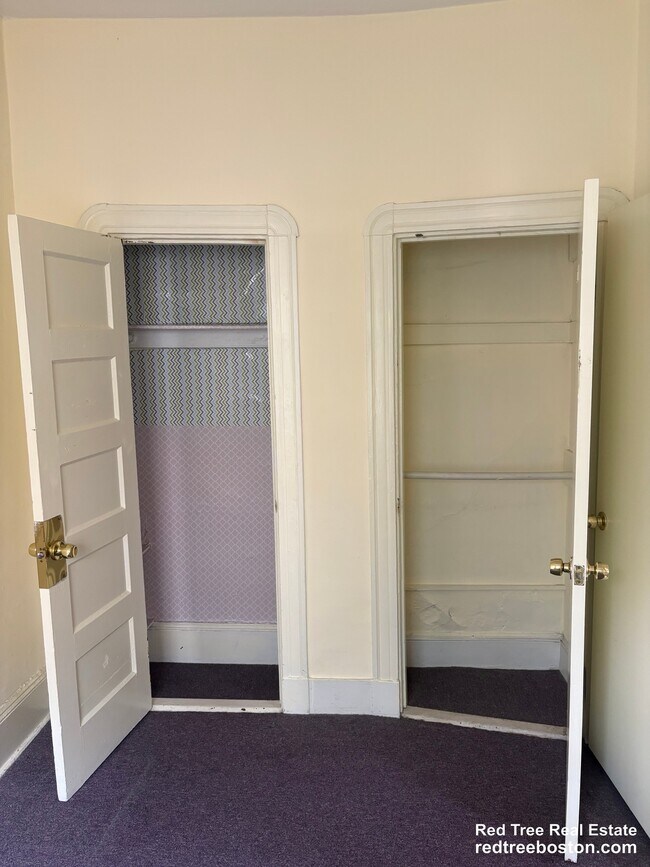 24 Phillips St Unit 4