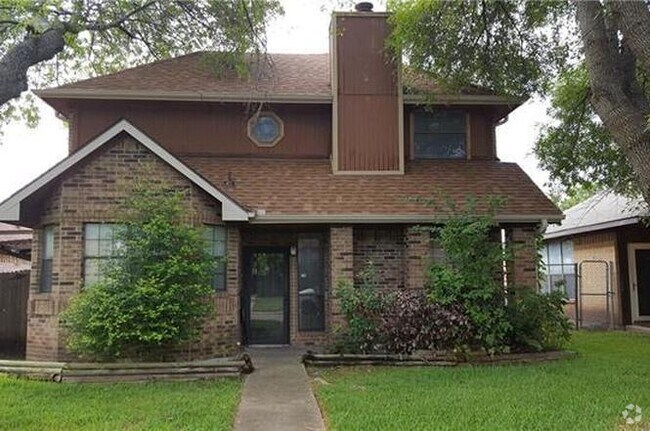 Building Photo - 1124 Cypress Ln Rental