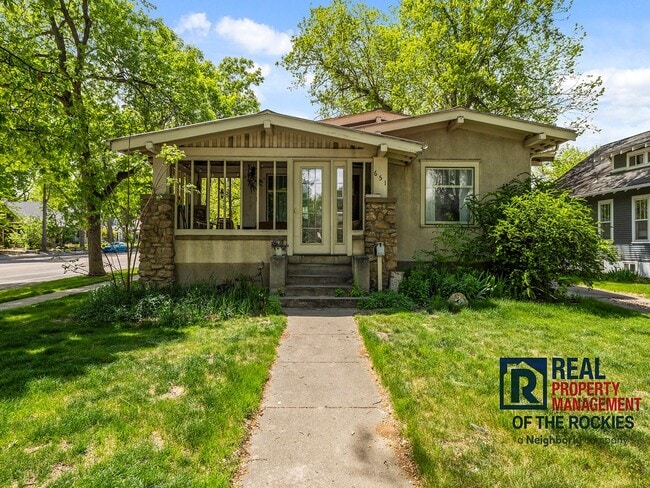 Charming 2 Bed 1 Bath House in Old Town! - Charming 2 Bed 1 Bath House in Old Town!