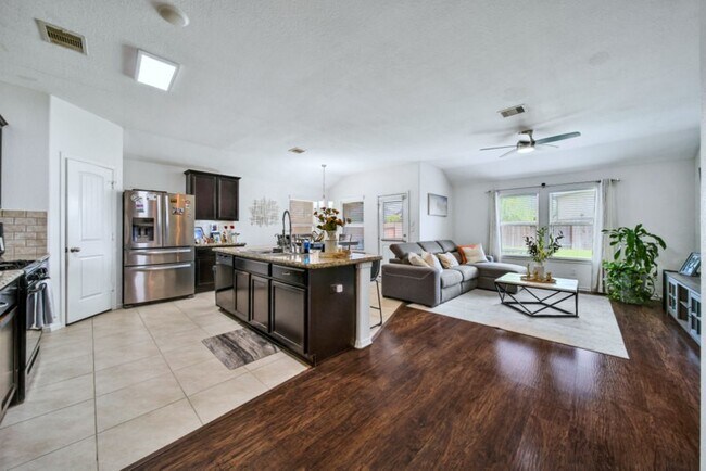 Photo - 2919 Iron Range Ct