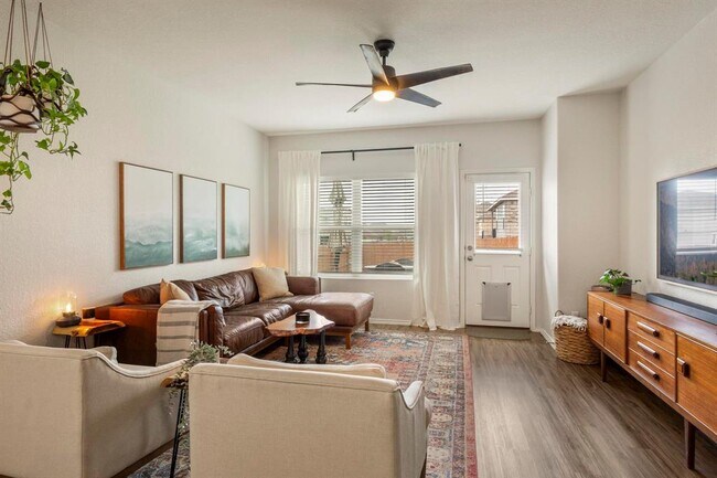 Photo - 5932 Bianca Dr