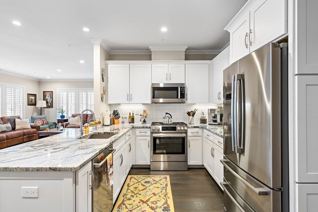 Photo - 175 North Ave Unidad 302