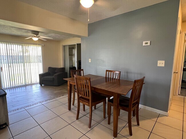 Photo - * Coming Soon * Furnished 2/2 in Port St Lucie