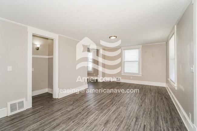 Photo - 2635 2nd St NW