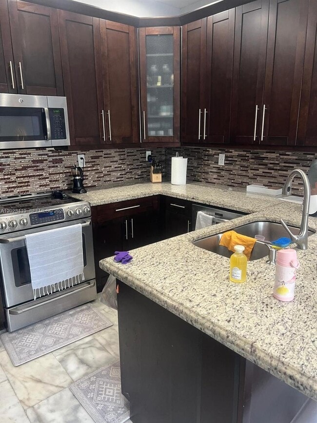 Photo - 4301 SW 160th Ave