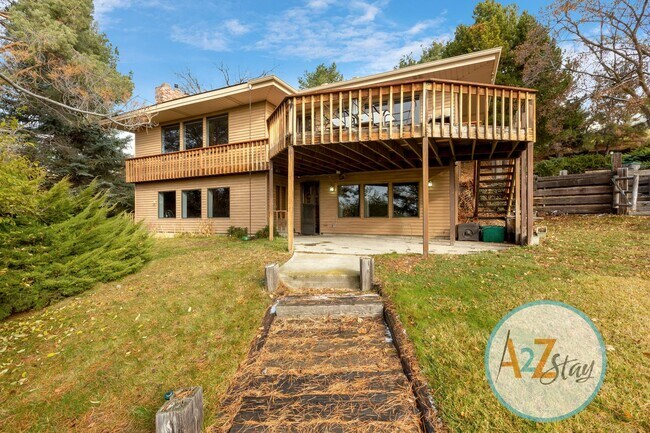 Executive Rental in North End Foothills - Executive Rental in North End Foothills