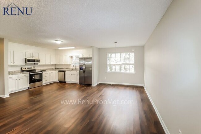 Photo - Holiday Special: 50% off your first month!...