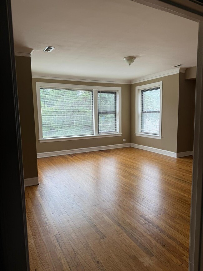 Photo - 7607-7609 S Normal Ave