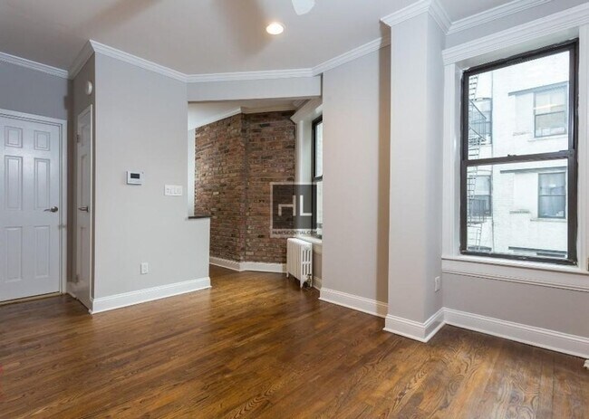 Building Photo - E 13TH ST. Unit 38 Rental
