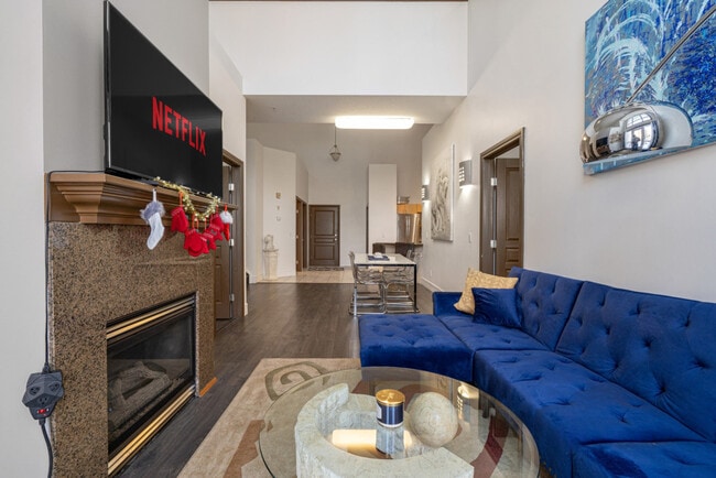 Photo - 138-118 18 Ave SE Unit ID1314536P