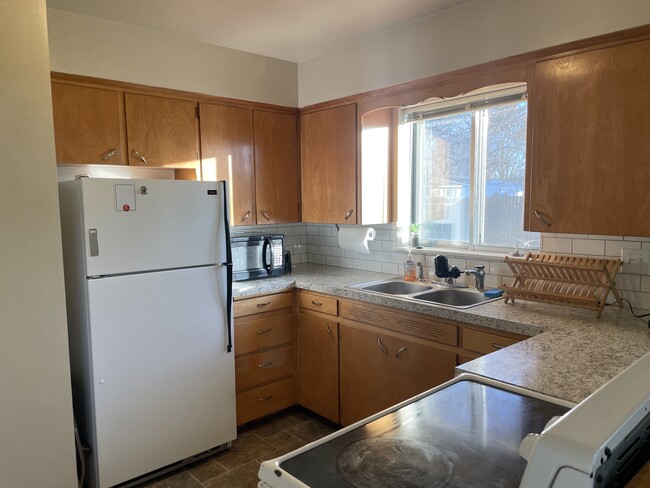 Photo - 903 W Linden St House Unit A