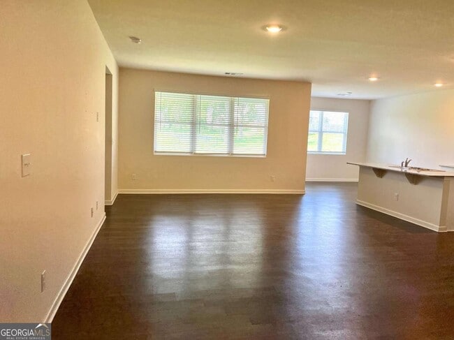 Photo - 107 Rapps Ave