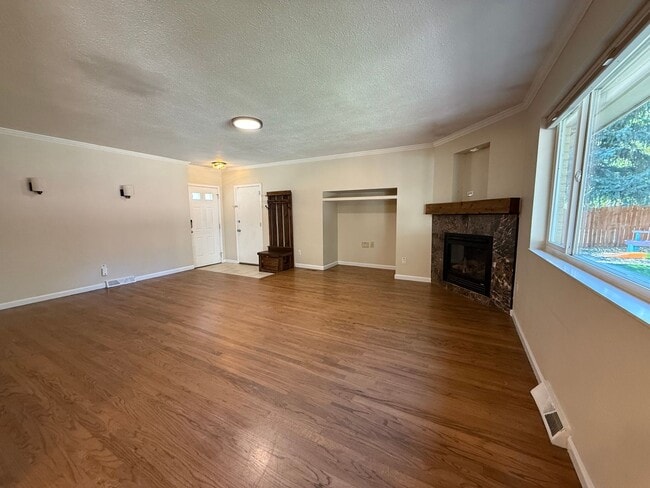 Photo - Five Bedroom House Close To Ft. Carson