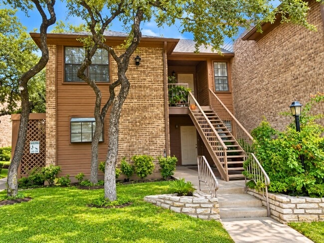 10955 Wurzbach Rd