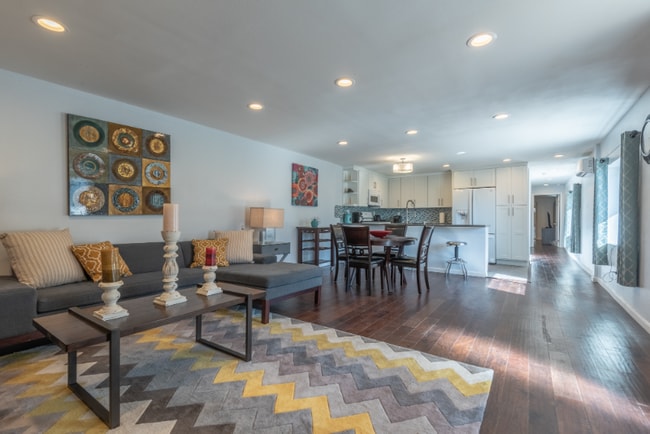 Photo - 3617 Sunswept Dr