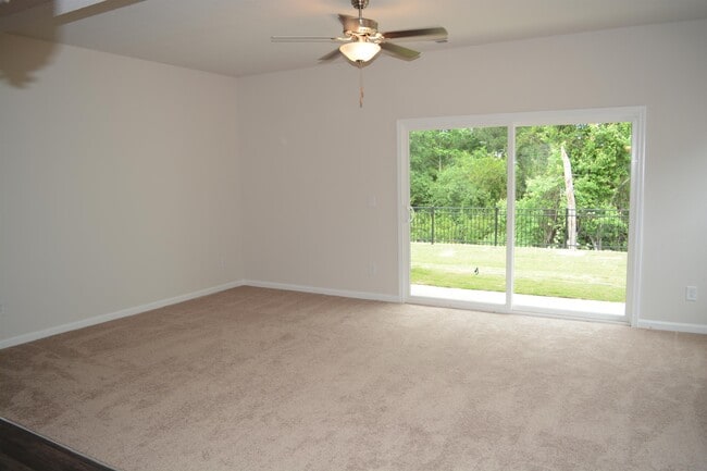 Photo - 110 Chandler Ct