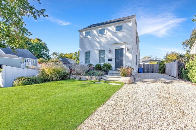 Photo - 155 Bridge St