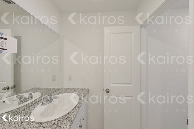 Photo - 14303 Estuary Pl