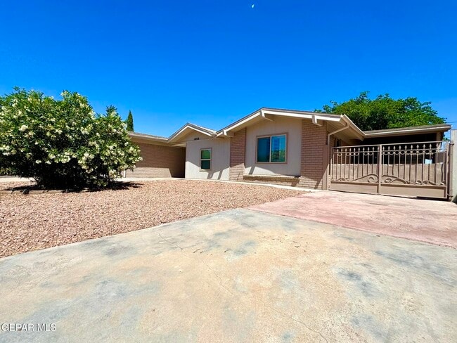 Photo - 10288 Lakeview Dr