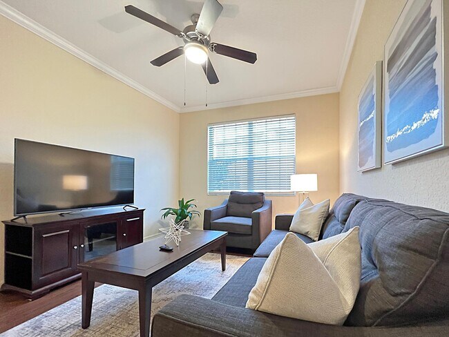 Photo - 9913 Montague St Unidad #10-9913