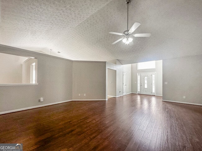 Photo - 806 Lilac Ln