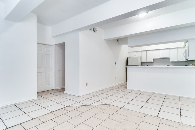 Photo - Landfair Apartments