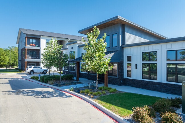 Leasing Office