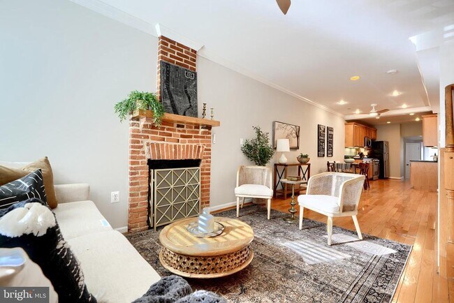 Photo - 438 E Fort Ave