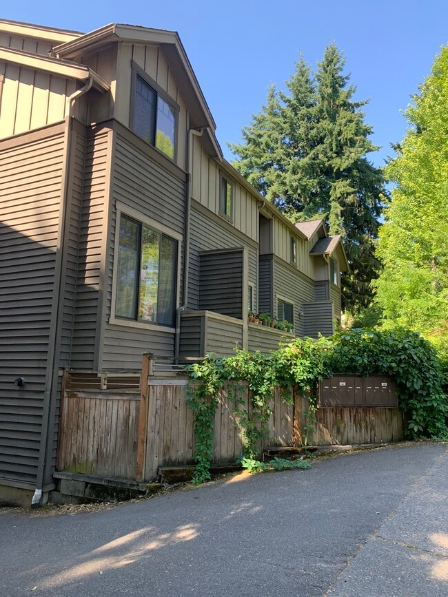 Photo - 1017 NE 125th St