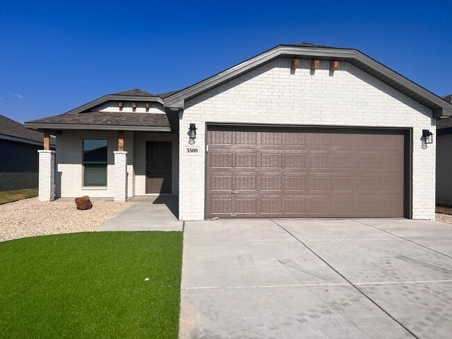 Building Photo - Newer Construction in Upland Crossing Rental