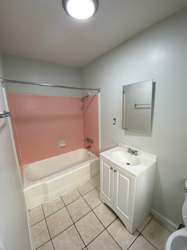 Photo - 9320 S Figueroa St Unidad B