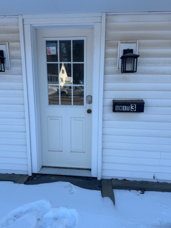 Photo - 657 Maine Ave Unidad C