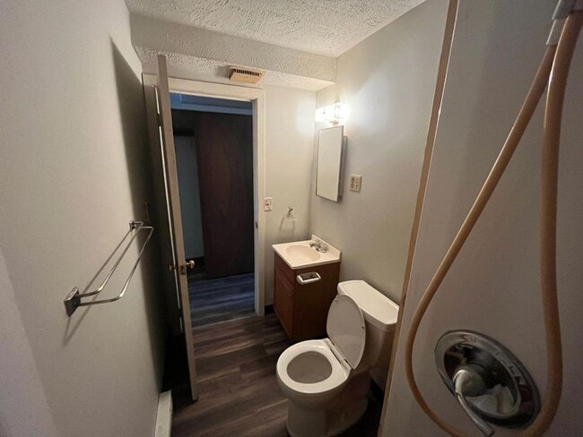 Photo - 42 W Houston Ave Unit Apt 3