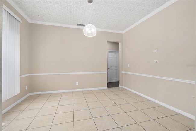 13821 Amberleigh Rd