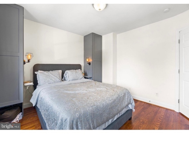 Photo - 1621 R St SE