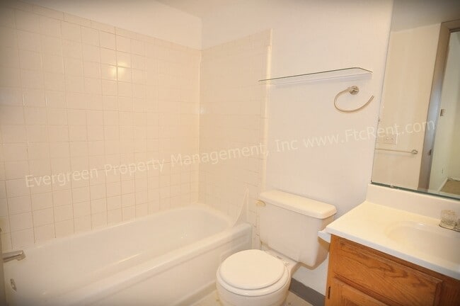 Photo - 1705 Heatheridge Rd