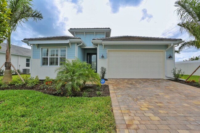 **Brand New, Bright & Beautiful Bonita Spr... - **Brand New, Bright & Beautiful Bonita Spr...