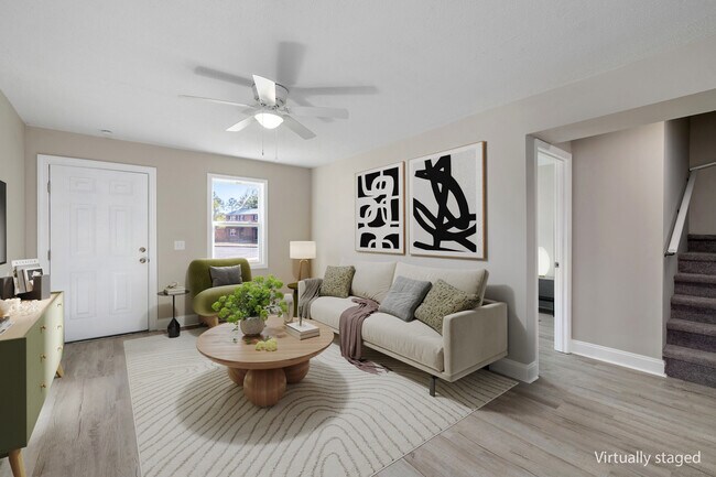 Living Room - Pinedale Apartments
